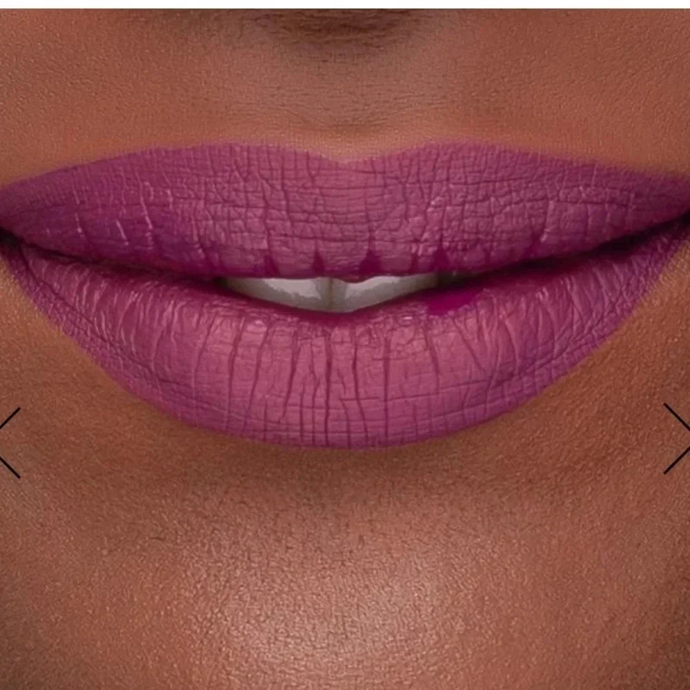 NIB UOMA AGABANI LIQUID LIPSTICK